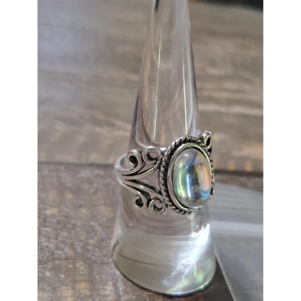 Boho Iridescent Moonstone Ring Oval Cabochon Filigree Tone Band Size 7.5